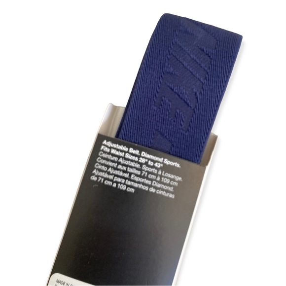 NIKE Adjustable Baseball Belt NEW Navy Blue Unisex Waist 28” to 43” Team Uniform - Picture 8 of 10